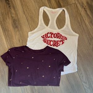 🎉 EUC VS 2 Tops Bundle WHITE Red Glitter Tank and Burgundy T shirt Gold Small